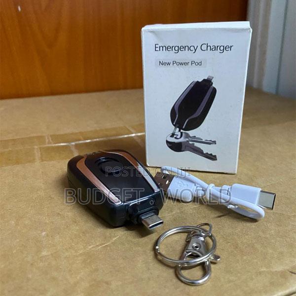 Portable Type-C Keychain Charger – Compact Fast Charging Accessory