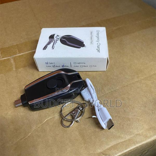 Smart USB Type-C Keychain Charger – Everyday Charging Companion