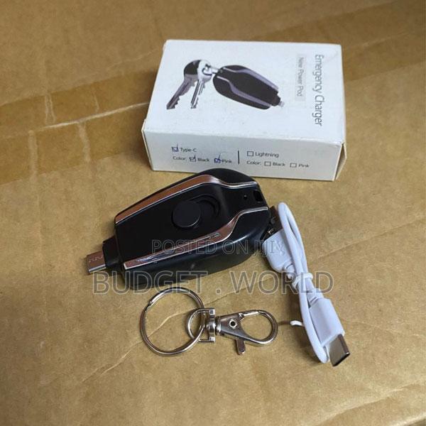 Smart USB Type-C Keychain Charger – Everyday Charging Companion - thumbnail 2