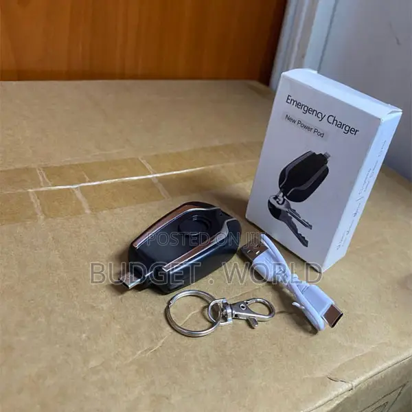 Emergency USB-C Keychain Charger – Compact Backup Charging Cable