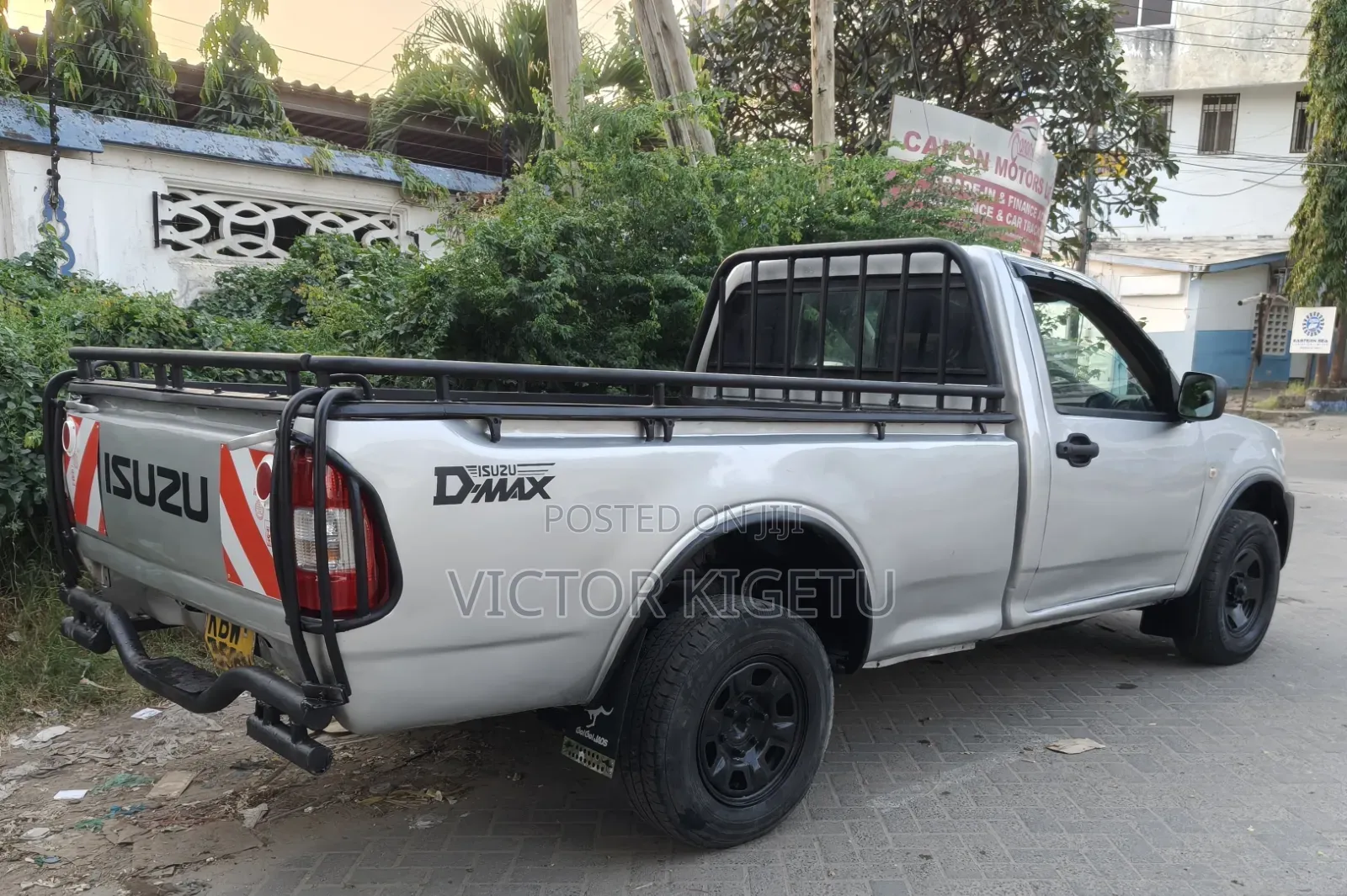 Isuzu D-MAX 2009 Gray