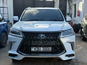 Lexus LX 2016 White