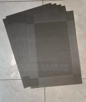 PVC 6pcs Wooven Placemats