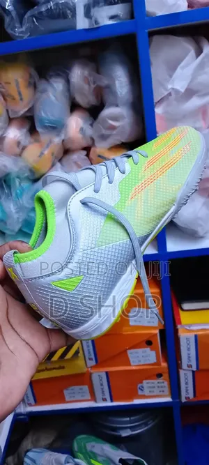 Trainer Shoes