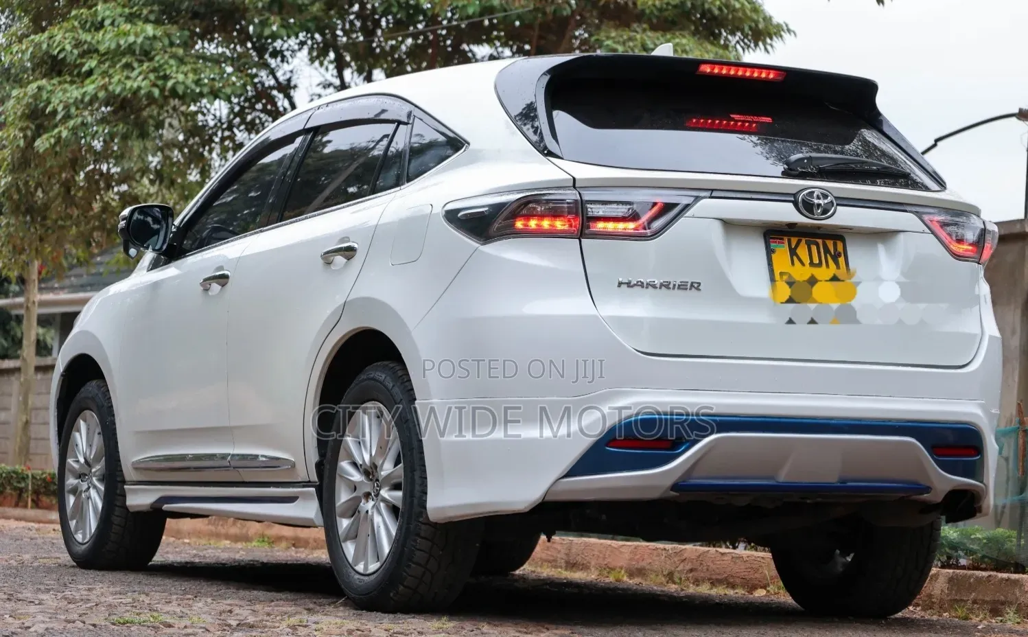 Toyota Harrier 2016 White