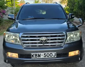 Toyota Land Cruiser 2011 Black