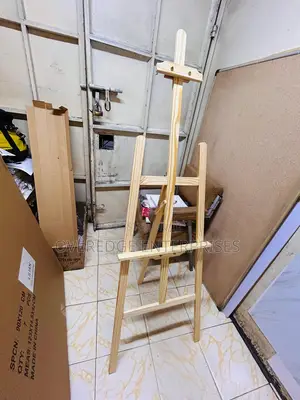 Art Painting Wooden Stand