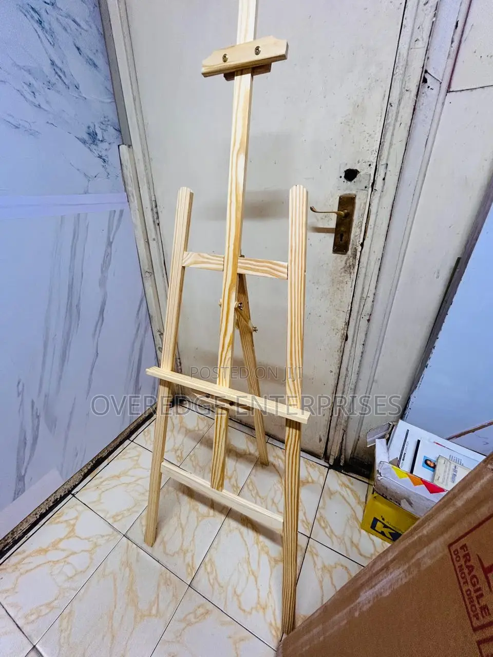 Easel Drawing Stand, Wooden.