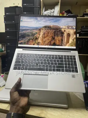 Laptop HP EliteBook 850 16GB Intel Core i7 SSD 512GB