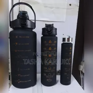 *3 in 1 Motivational Water Bottles Set* 2000 Ml +900ml + 300 Ml