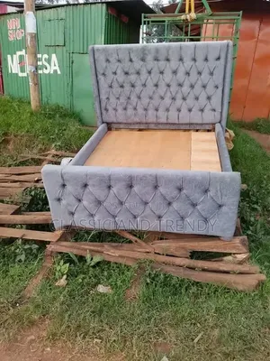 Grey Chester Bed 5x6