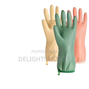 Pair of Thickened Latex Gloves_car