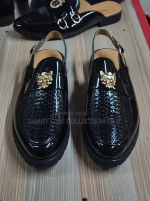 Croc-Embossed Wetlook Loafer
