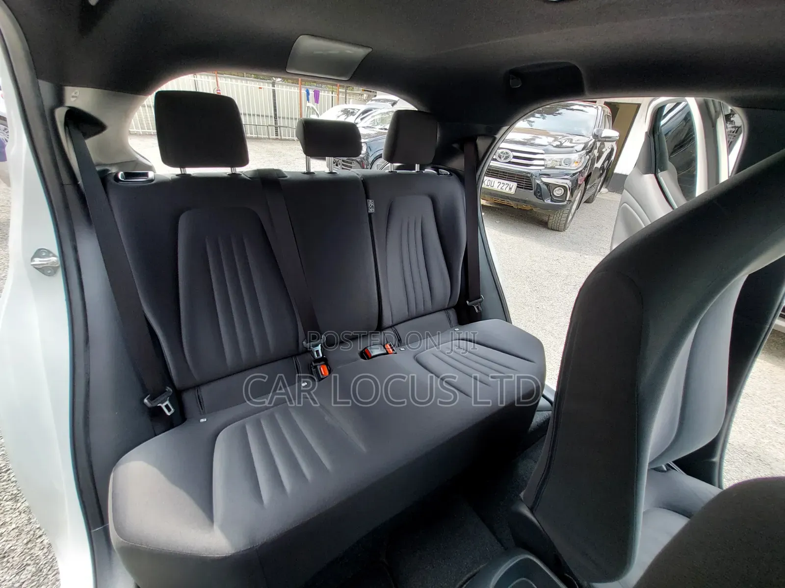 Toyota Yaris 2020 White