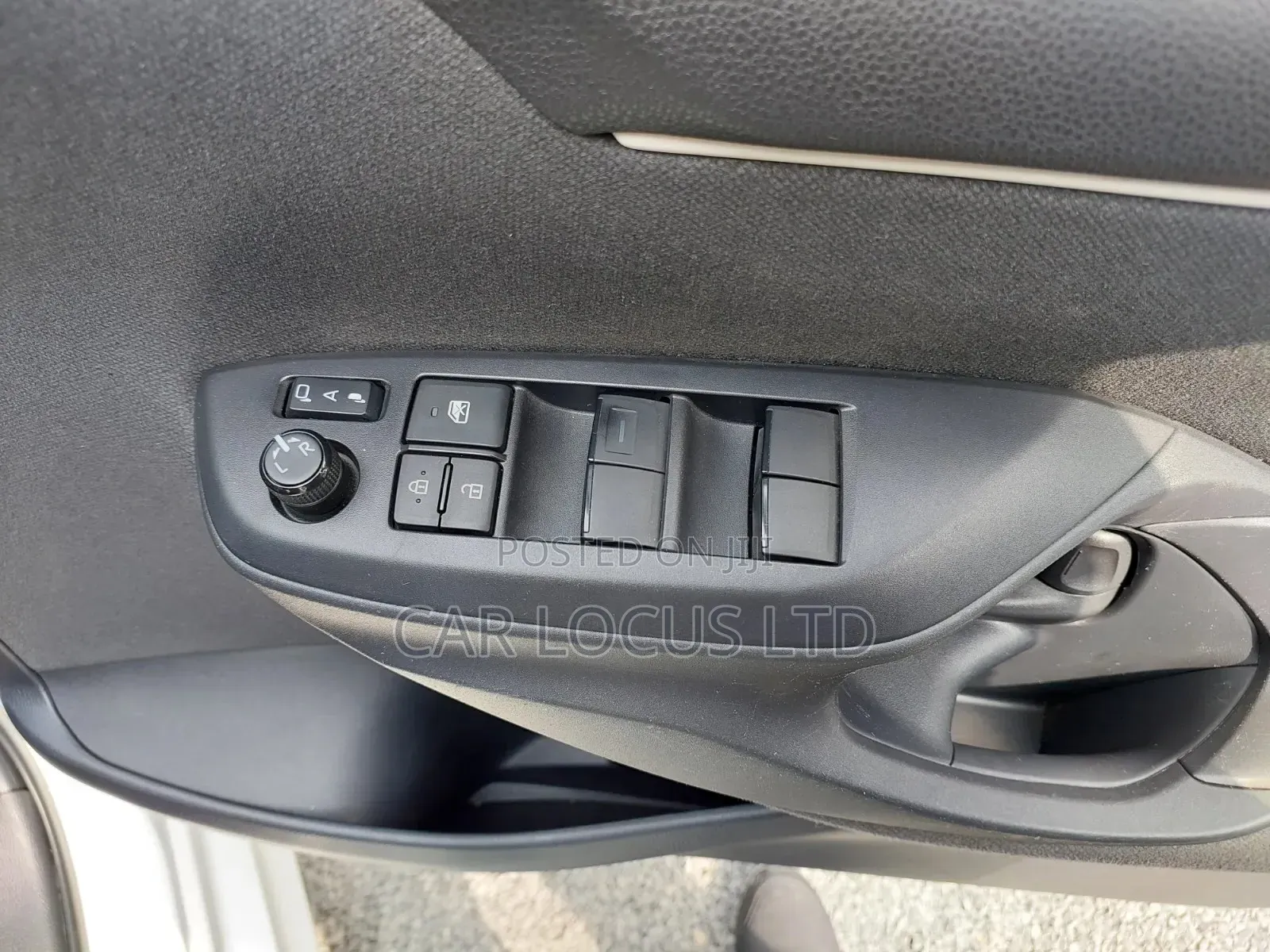 Toyota Yaris 2020 White