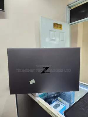 Laptop HP ZBook Studio G8 32GB Intel Core i7 SSD 512GB