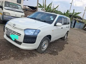 Toyota Probox 2014 White