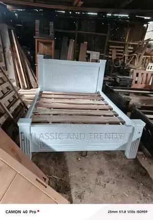 5x6 Solid White Bed
