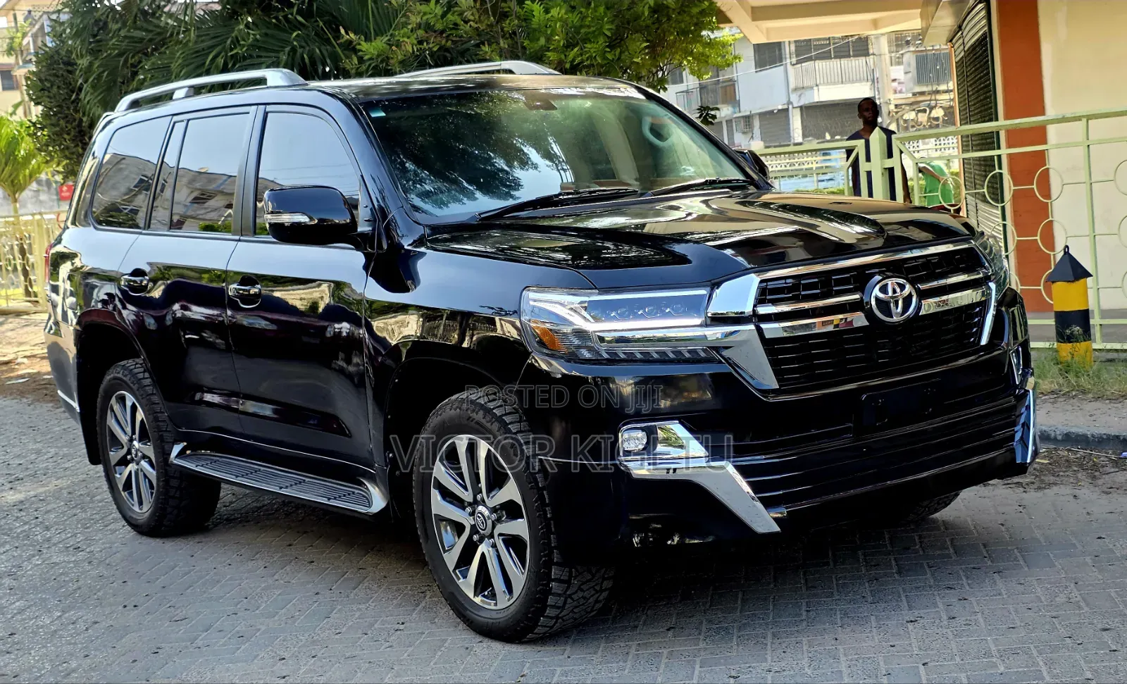 Toyota Land Cruiser 2014 Black