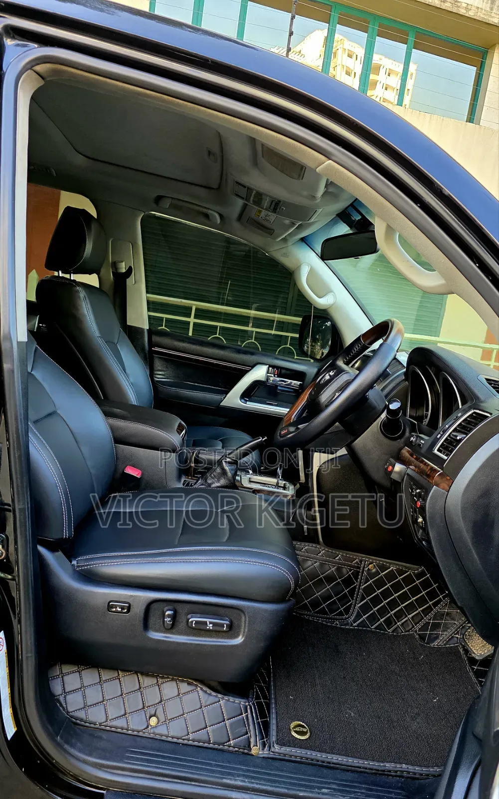 Toyota Land Cruiser 2014 Black
