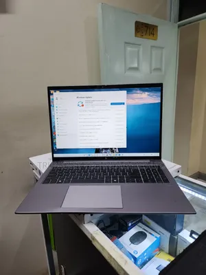 Laptop HP ZBook Firefly 16 G10 16GB Intel Core Ultra 7 SSD 512GB