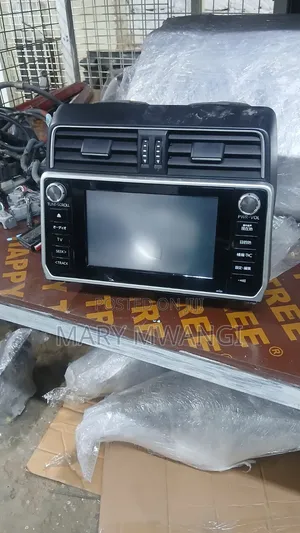 Ex Japan Prado J150 / J165 Radio Console Complete With Radio