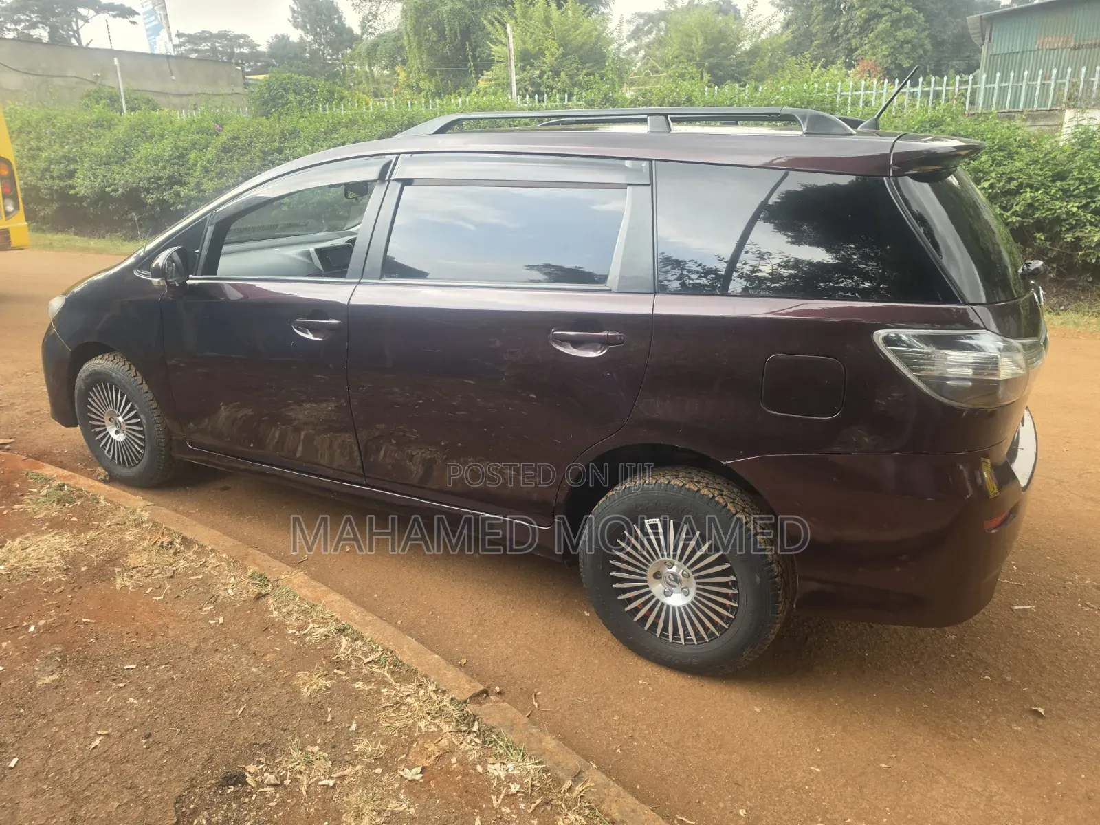 Toyota Wish 2013 Brown