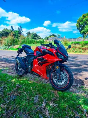 Taro GP1 250R 2023 Red