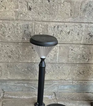 Solar Garden Lights/ Lawn Lamp