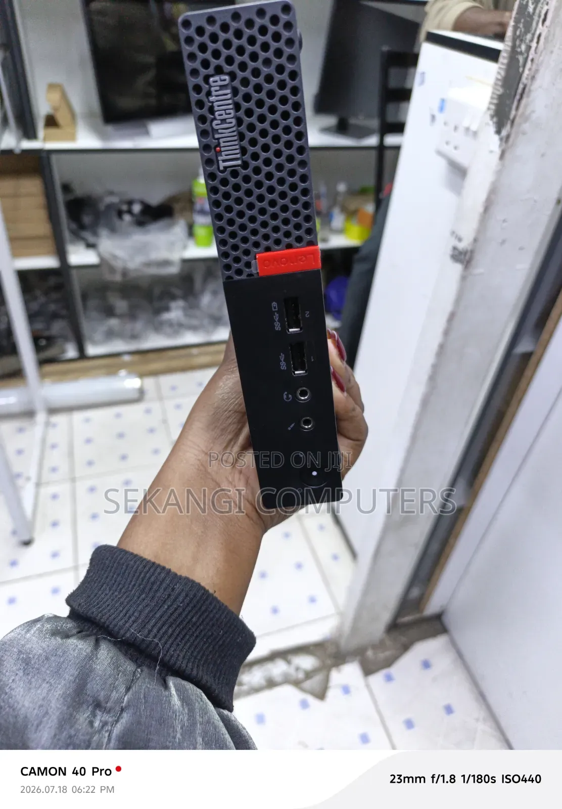 Lenovo ThinkCentre M720 SFF 8GB Intel Core i5 SSD 512GB