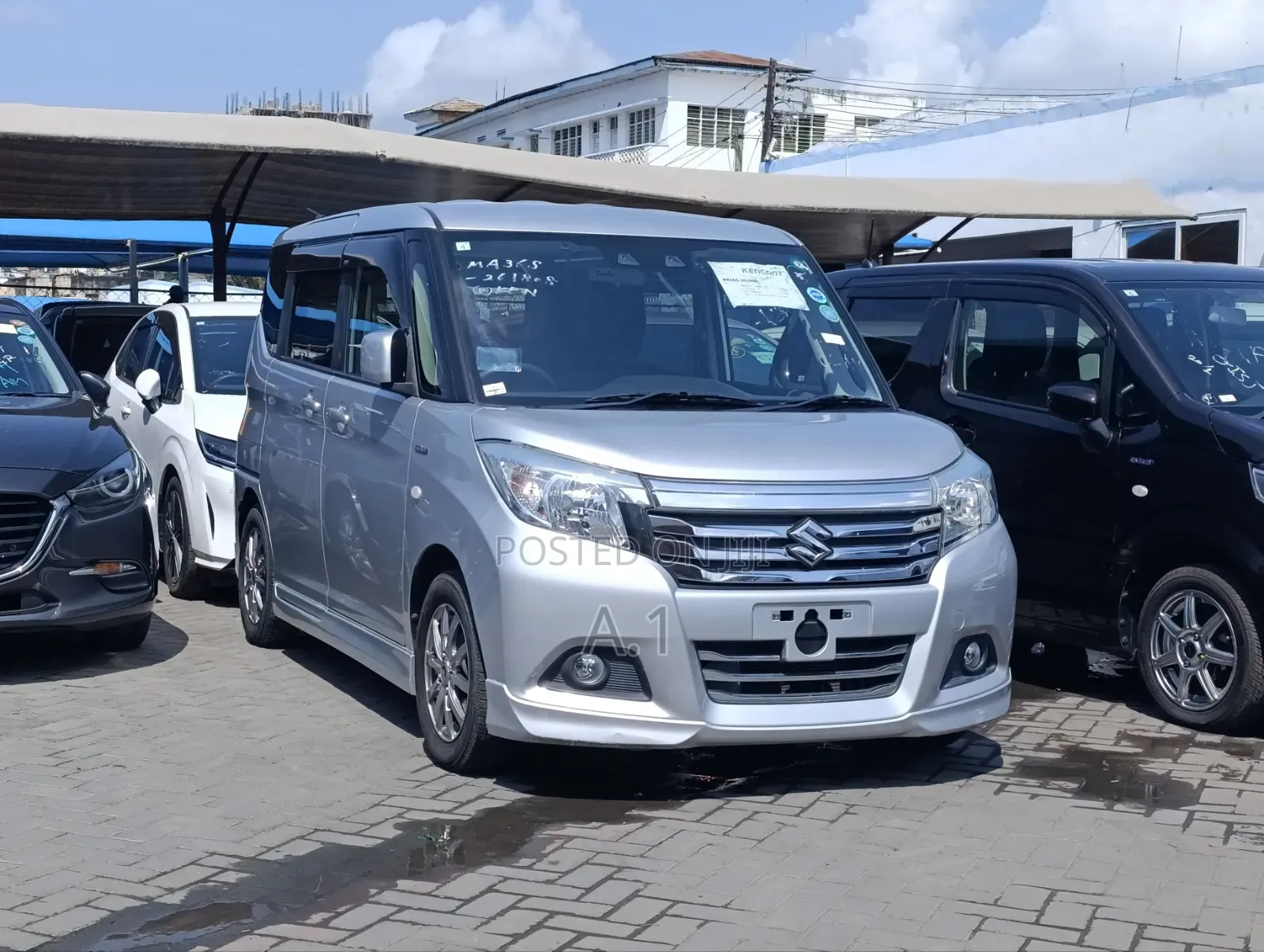 Suzuki Solio 2019 Silver