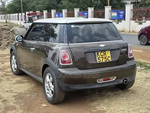Mini Cooper 2011 Burgundy