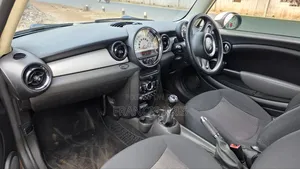 Mini Cooper 2011 Burgundy