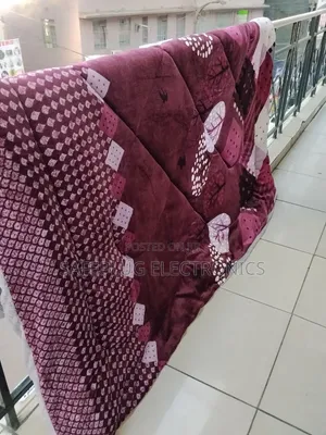 Heavy Warm Woolen Duvet – Hotel Quality Bedding