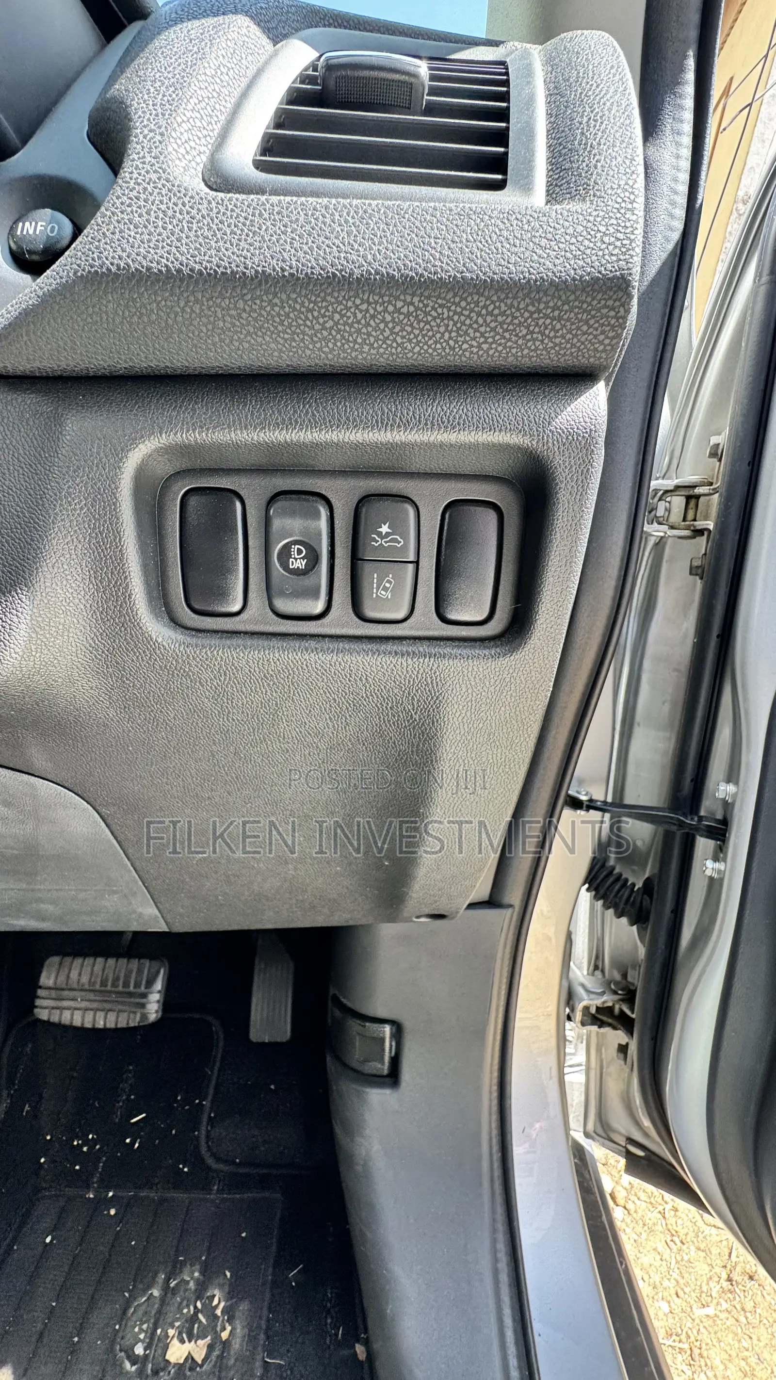 Mitsubishi RVR 2020 Silver