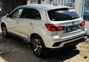 Mitsubishi RVR 2020 Silver