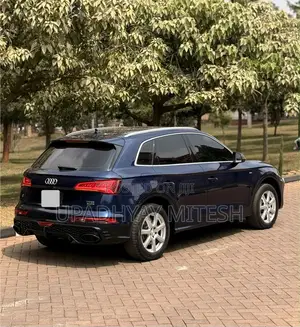 Audi Q5 2018 Blue