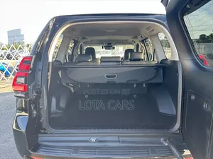 Toyota Land Cruiser Prado 2021 White