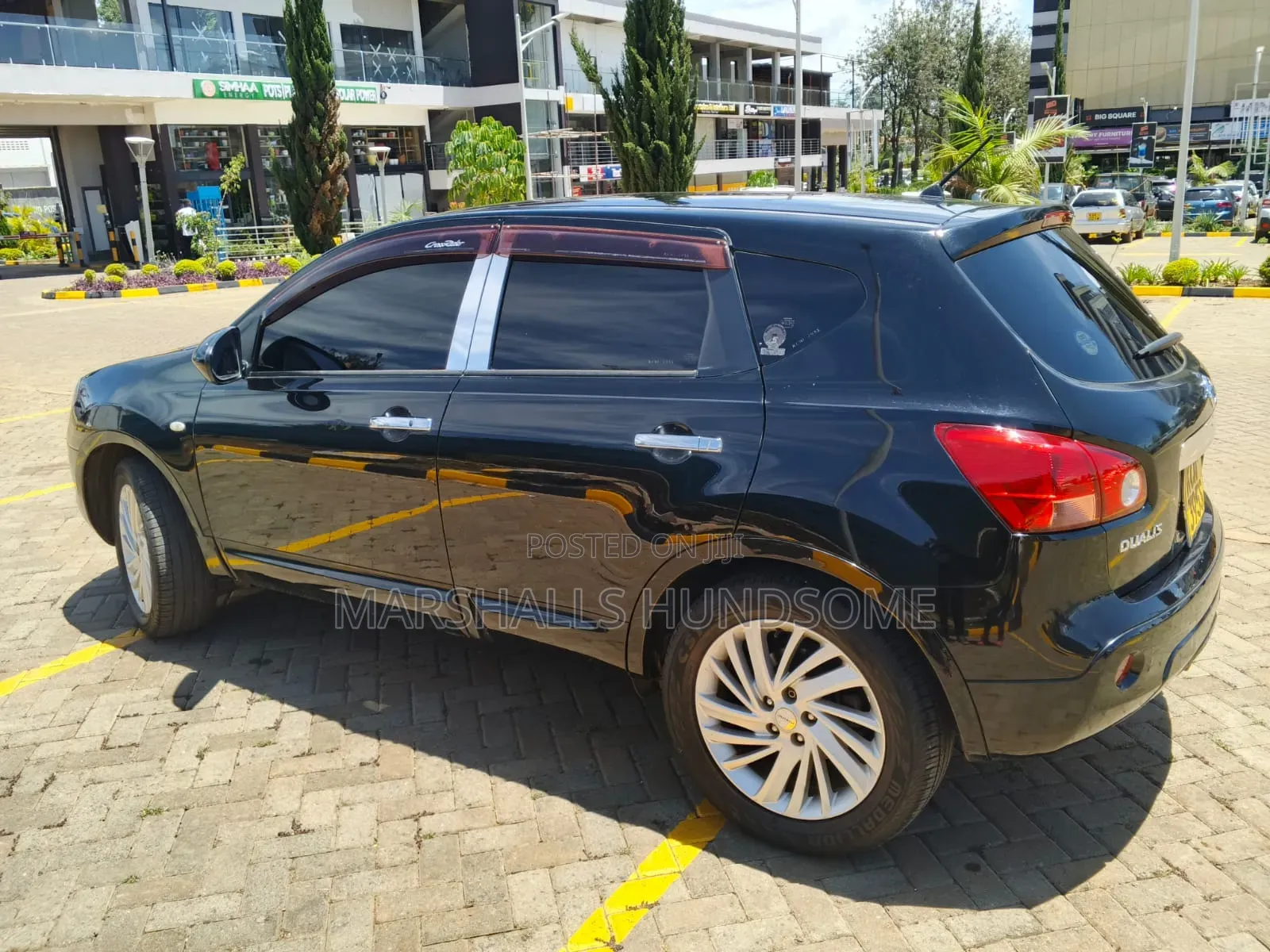 Nissan Dualis 2013 Black
