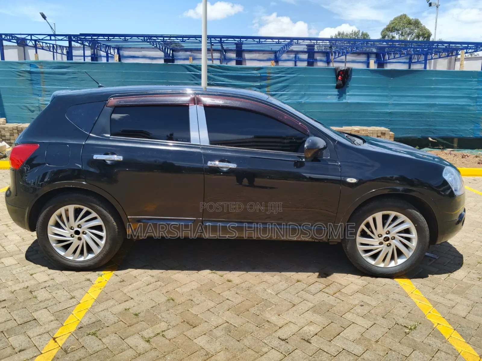 Nissan Dualis 2013 Black