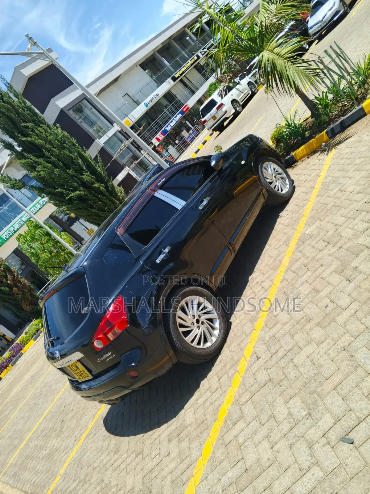 Nissan Dualis 2013 Black