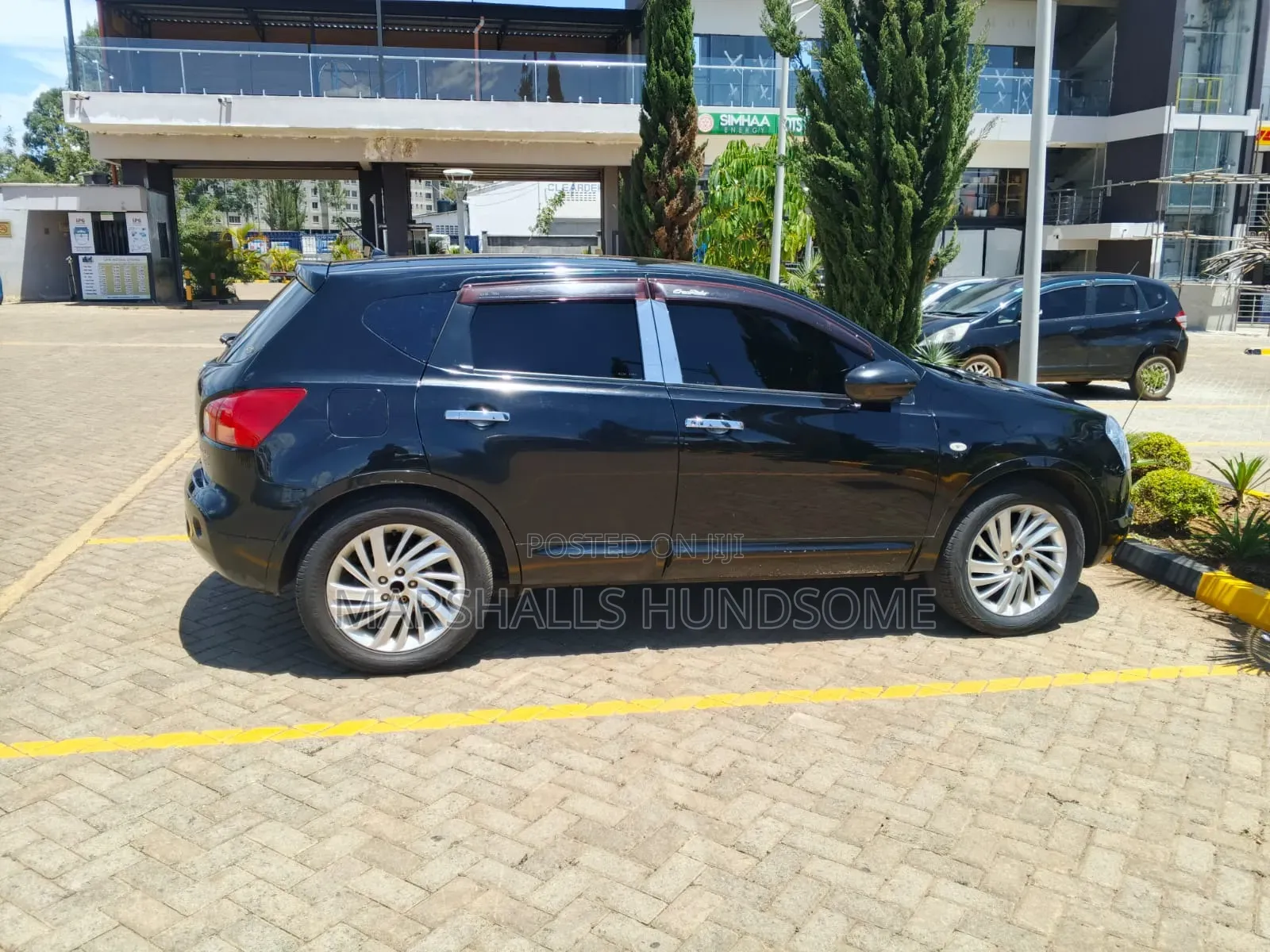 Nissan Dualis 2013 Black
