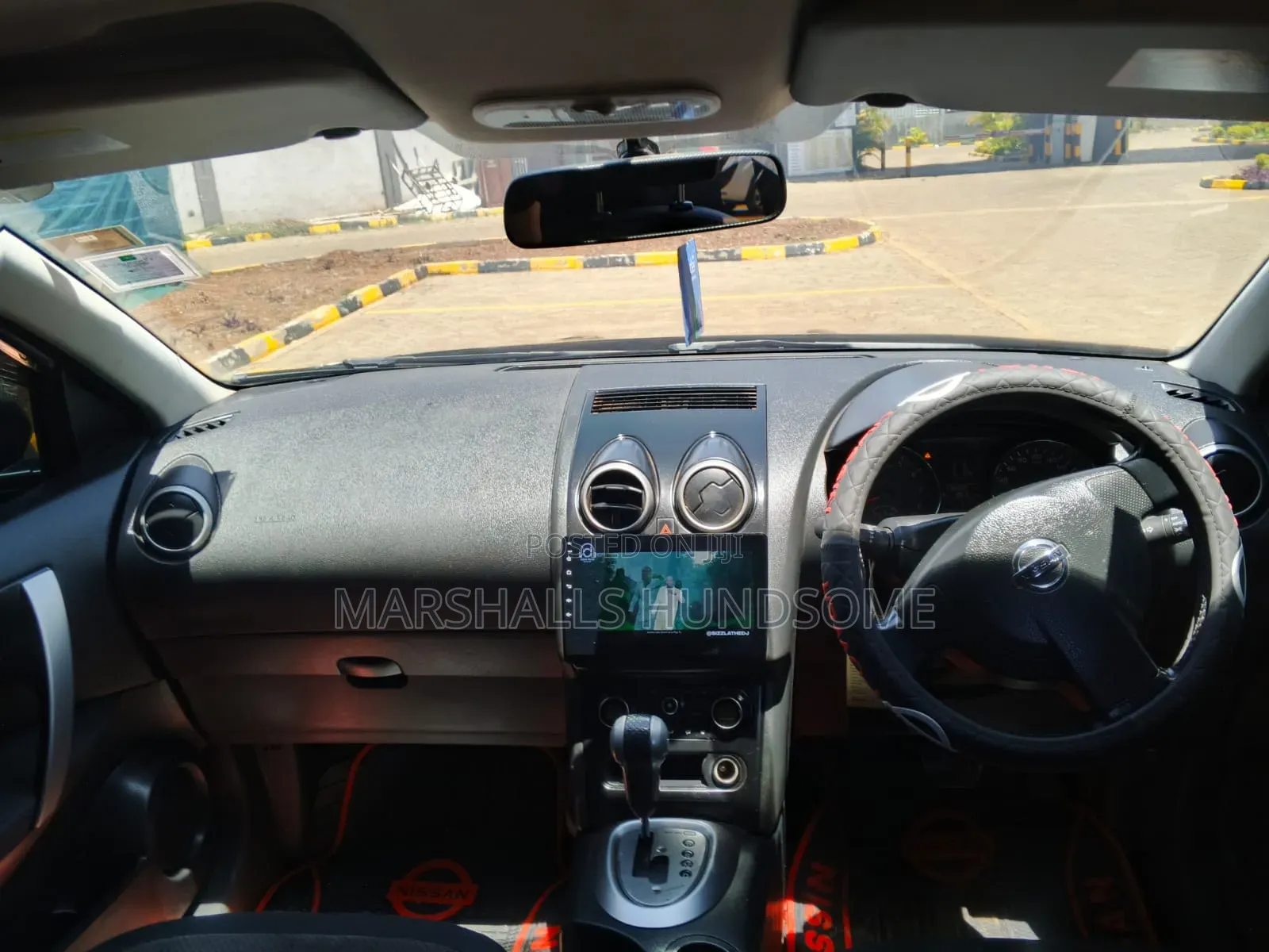 Nissan Dualis 2013 Black