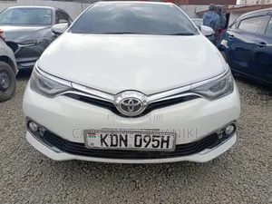 Toyota Auris 2016 White