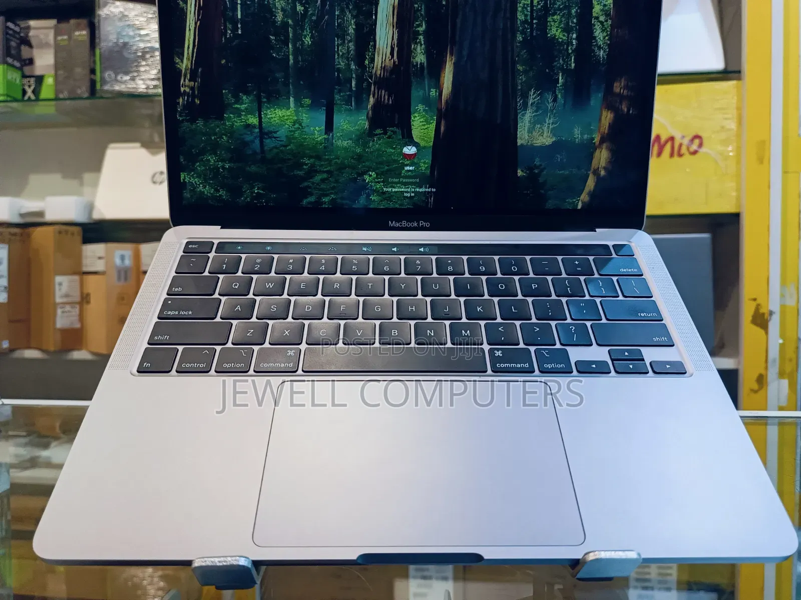 Laptop Apple MacBook Pro 2019 32GB Intel Core i7 SSD 512GB