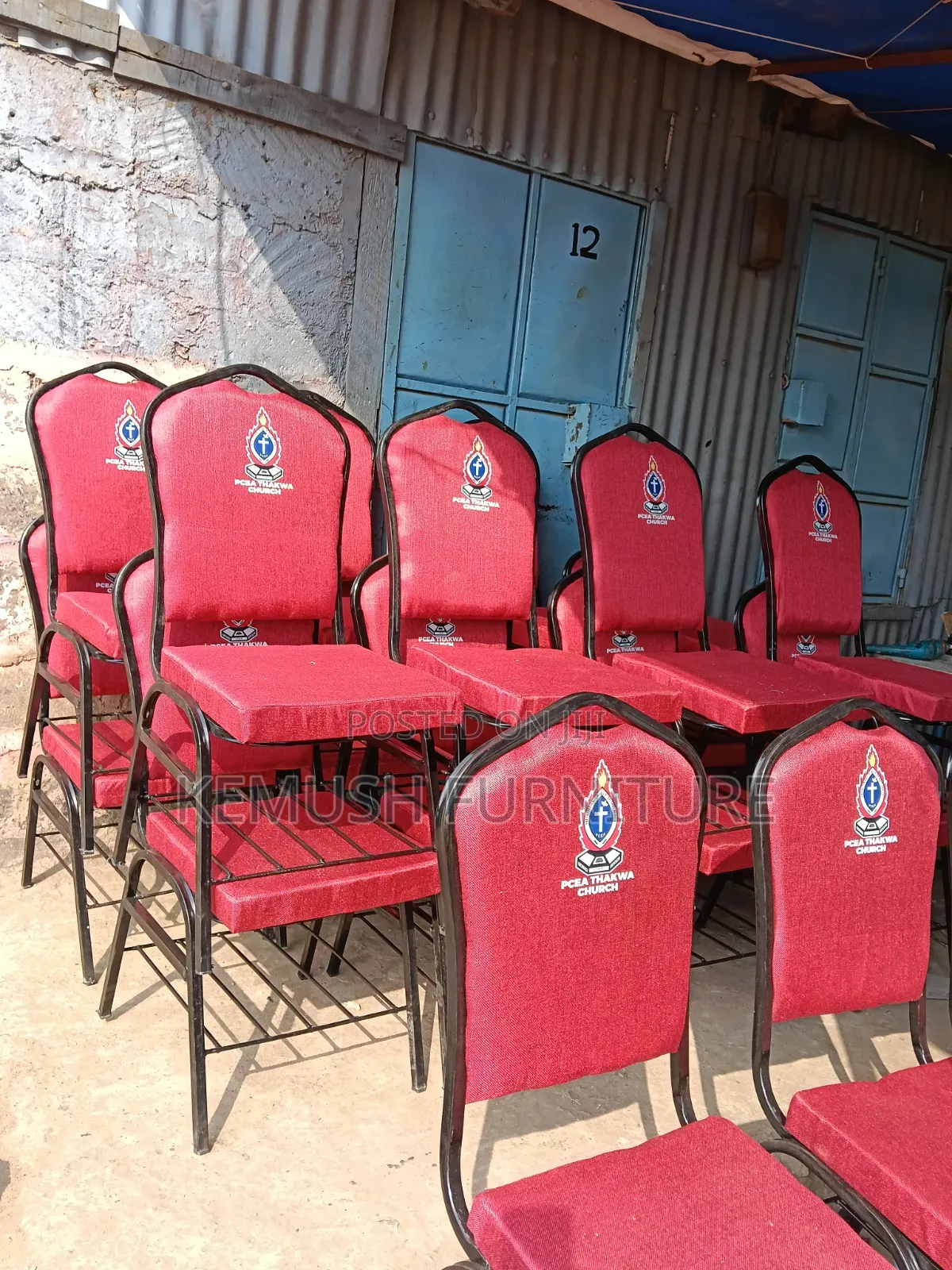 Conference Chairs With Mesh