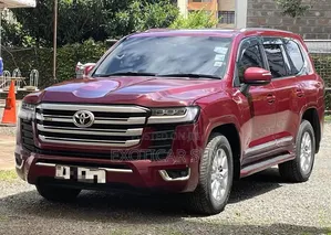 Toyota Land Cruiser 4.6 V8 ZX 2014 Maroon