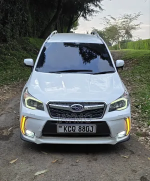 Subaru Forester 2013 Pearl