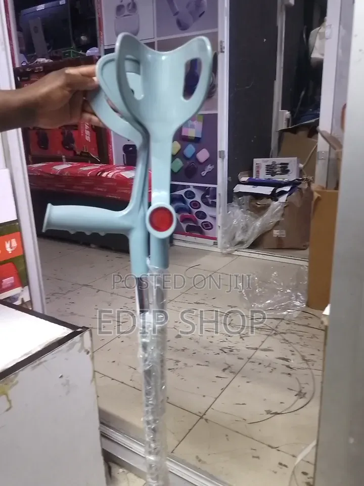 Open Arm Elbow Crutches