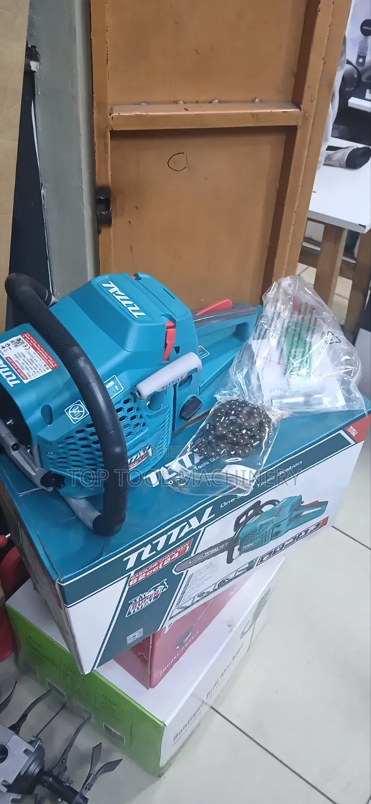 Industrial Total 24" Gasoline Chainsaw